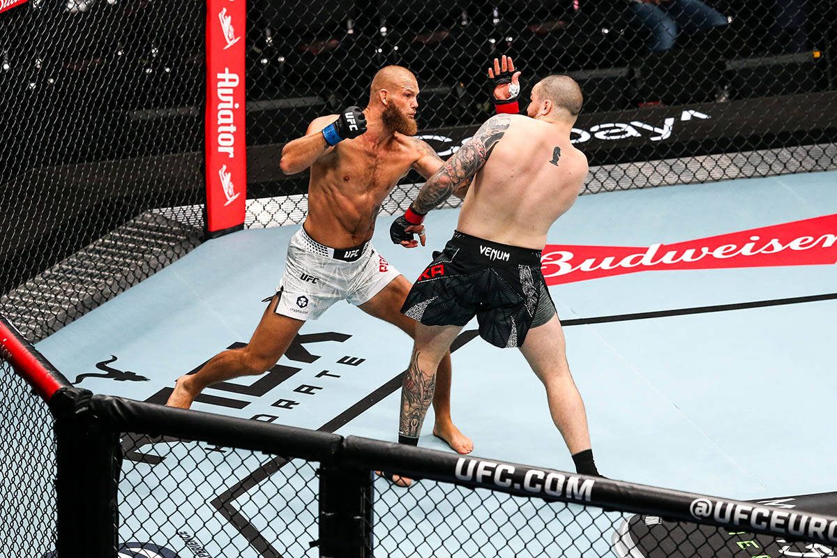 Jovan Leka na UFC Belgrade (4).jpg