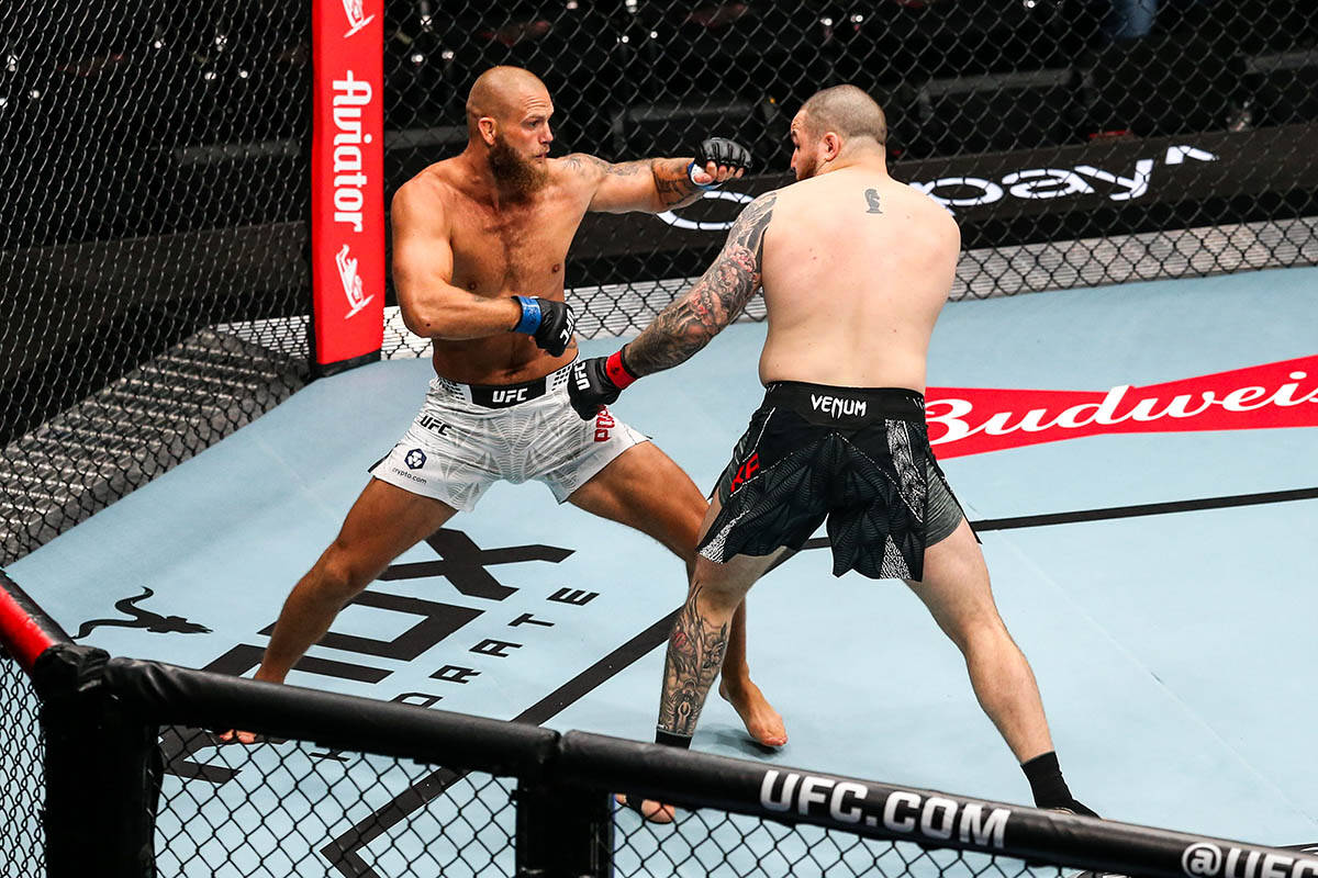 Jovan Leka na UFC Belgrade (6).jpg