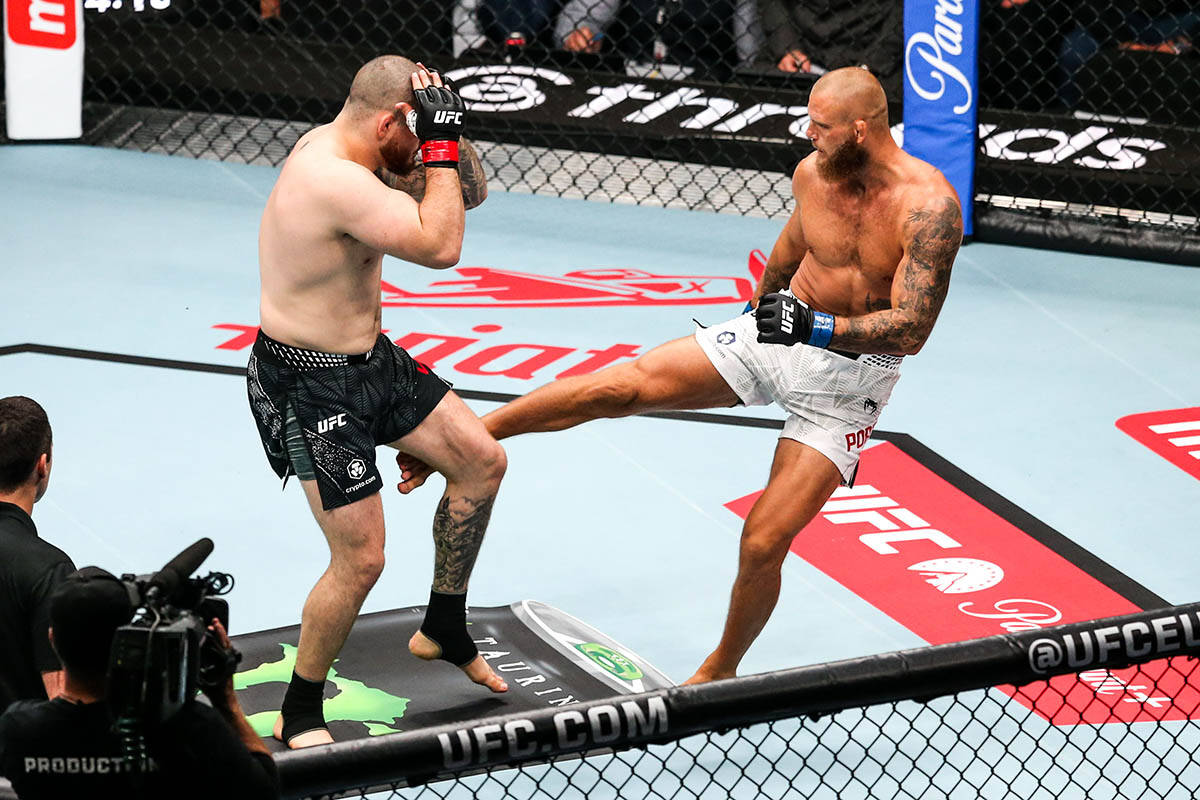 Jovan Leka na UFC Belgrade (9).jpg