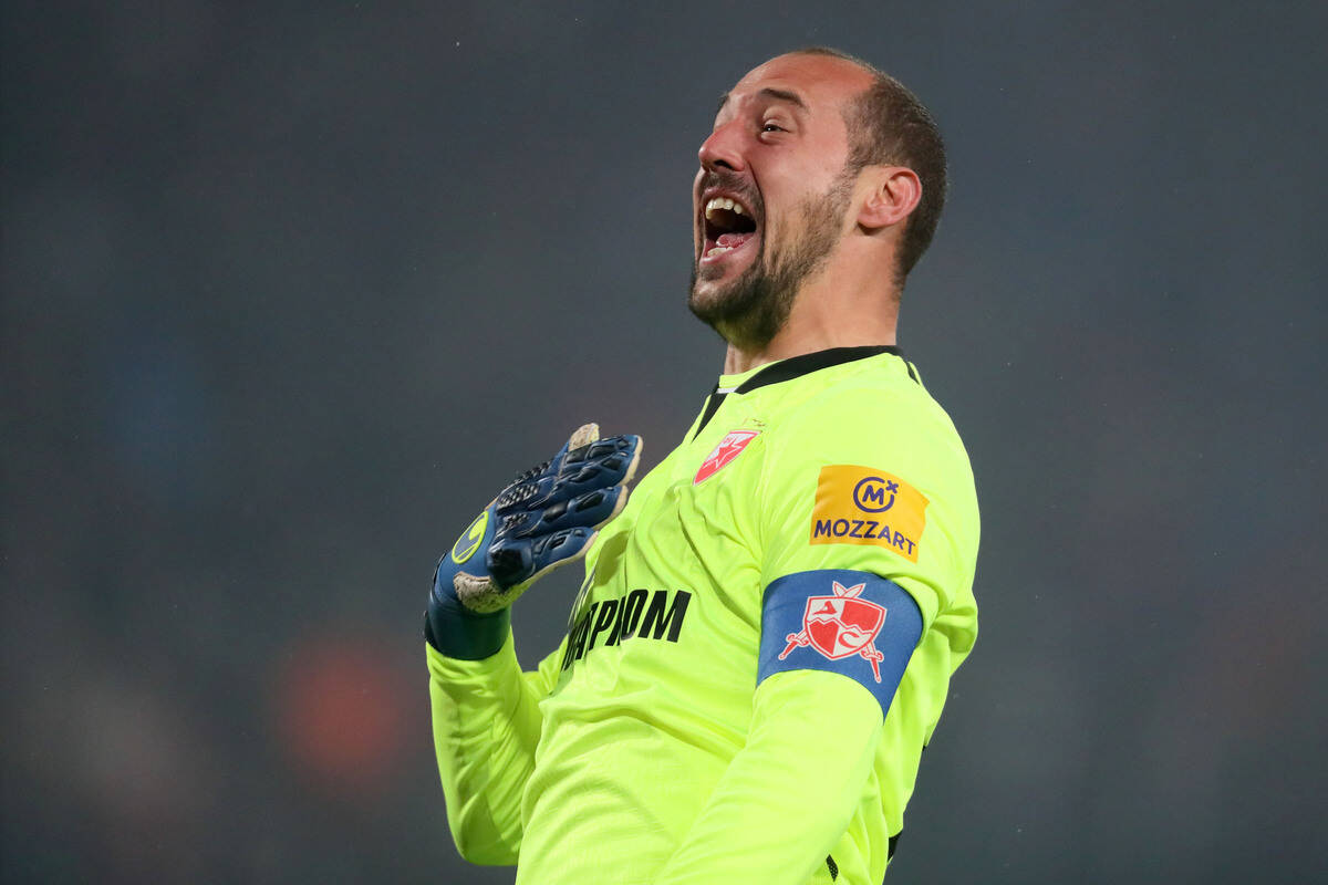 Milan Borjan (6).JPG