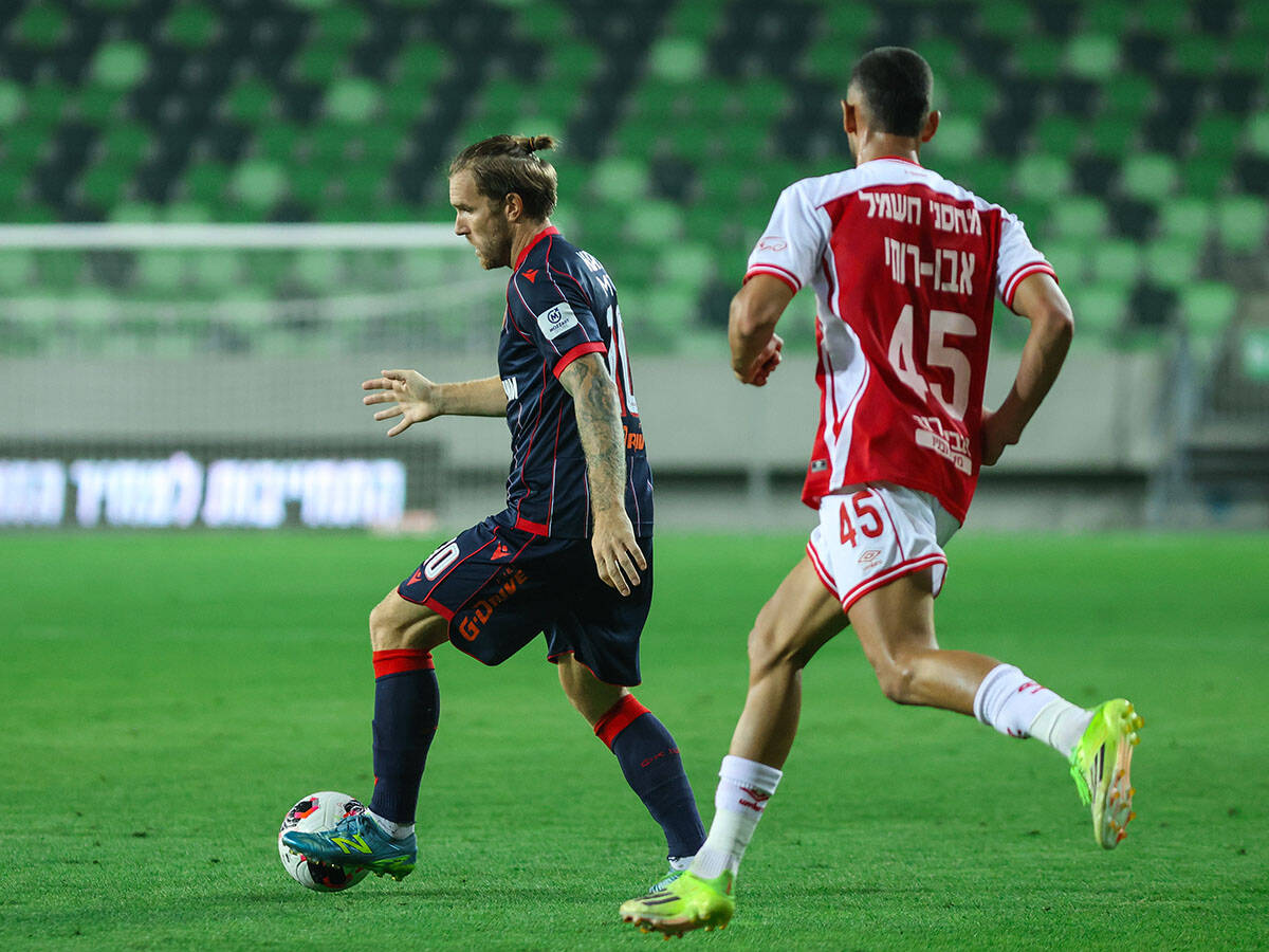 Crvena zvezda - Hapoel Berševa (18).jpg