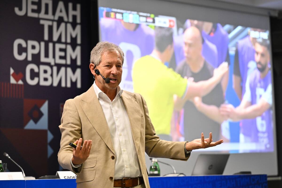 Frank de Blekere konferencija u FSS 8.JPG