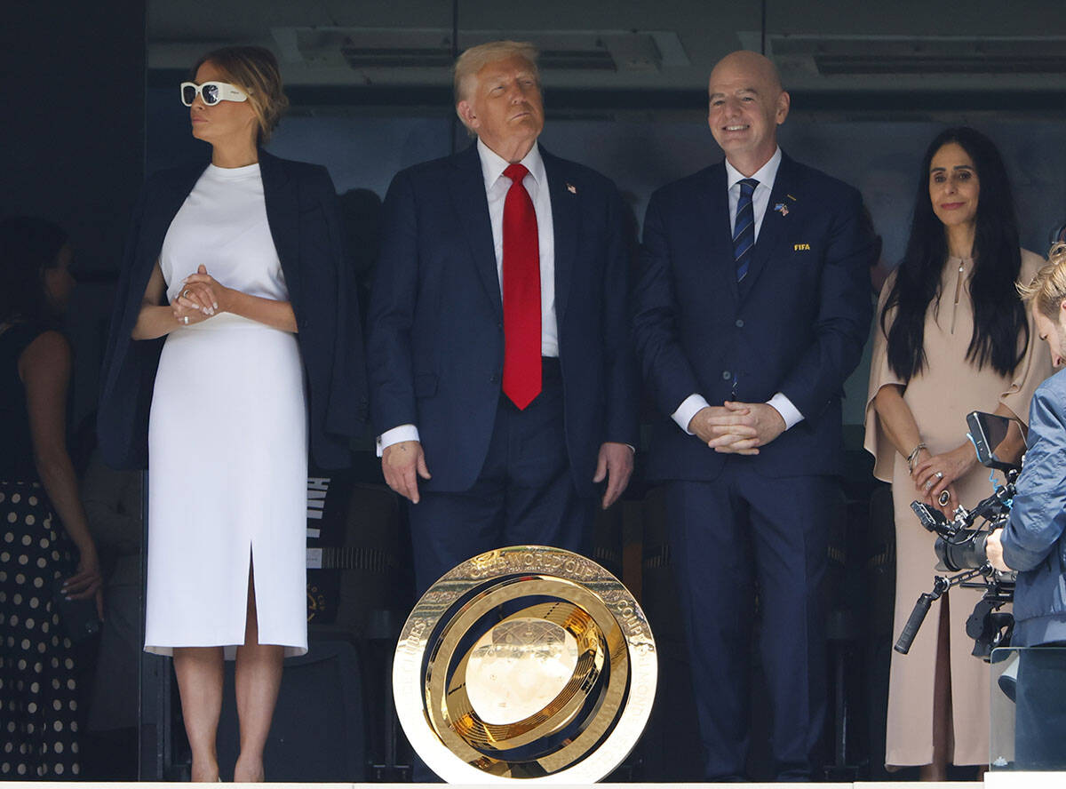 Đani Infantino sa ženom (7).jpg