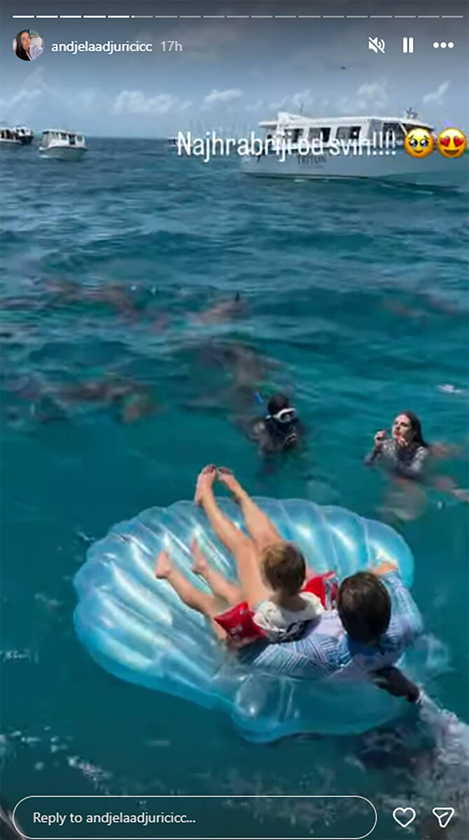 Anđela i Gastoz na Maldivima (4).jpg