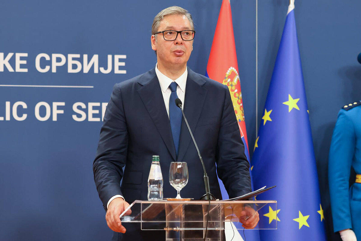 Aleksandar Vučić i Volodimir Zelenski (3).jpg
