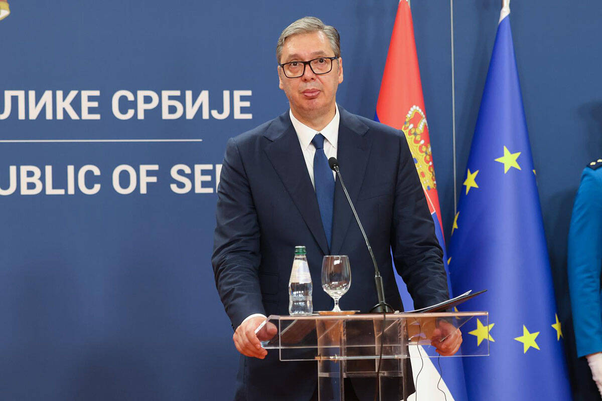 Aleksandar Vučić i Volodimir Zelenski (4).jpg