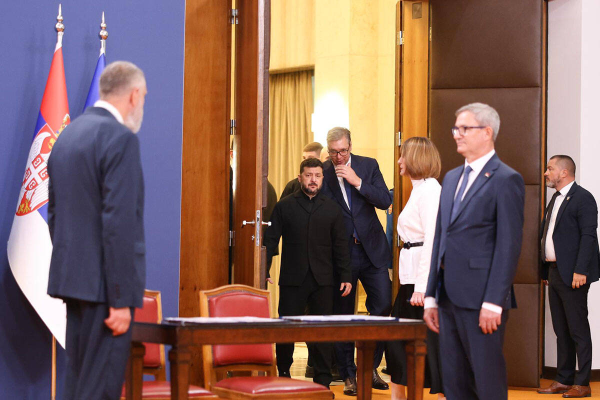 Aleksandar Vučić i Volodimir Zelenski (19).jpg