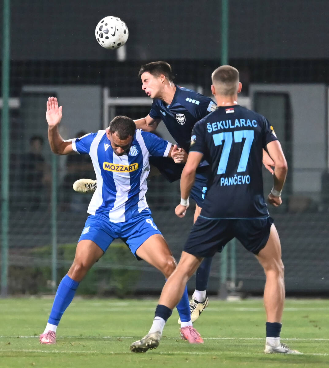 OFK Beograd - Zeleznicar (2).jpg