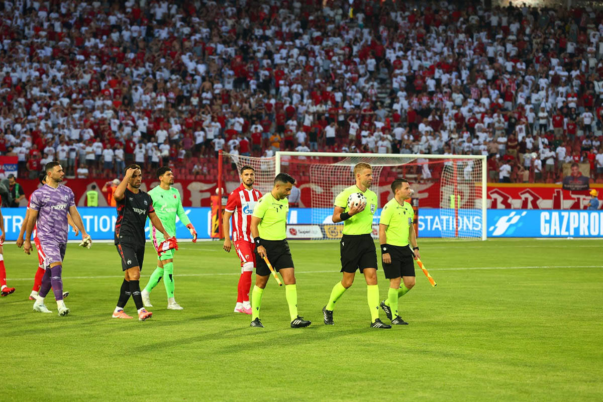 Crvena zvezda - Hapoel 12.jpg