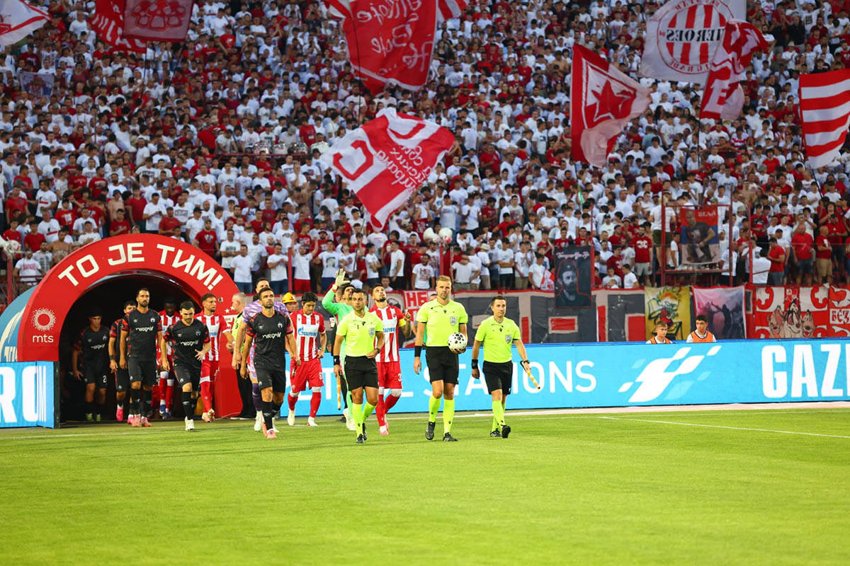 Crvena zvezda - Hapoel 15.jpg