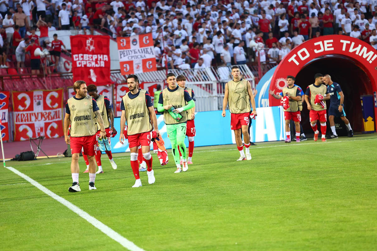 Crvena zvezda - Hapoel 17.jpg