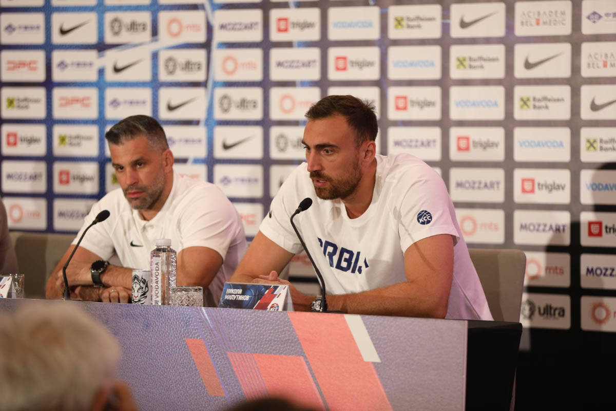 Dušan Alimpijević i Nikola Milutinov konferencija (3).jpg