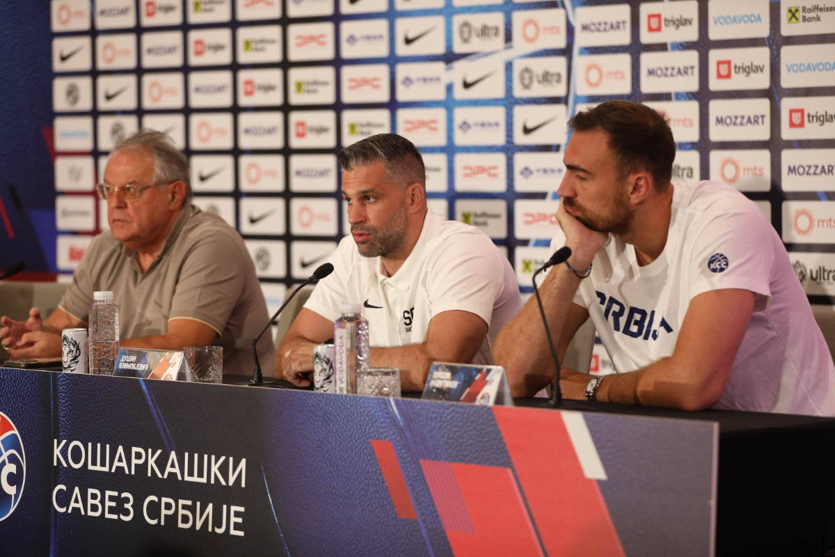 Dušan Alimpijević i Nikola Milutinov konferencija (7).jpg