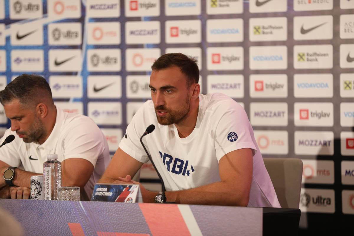 Dušan Alimpijević i Nikola Milutinov konferencija (9).jpg