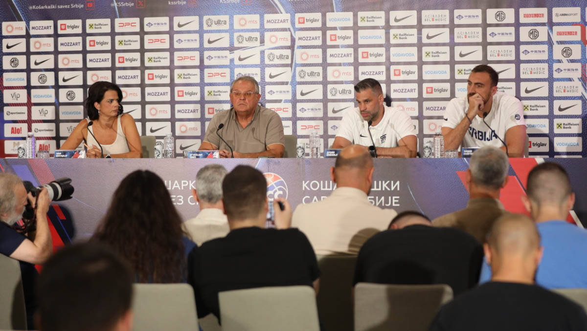 Dušan Alimpijević i Nikola Milutinov konferencija (15).jpg