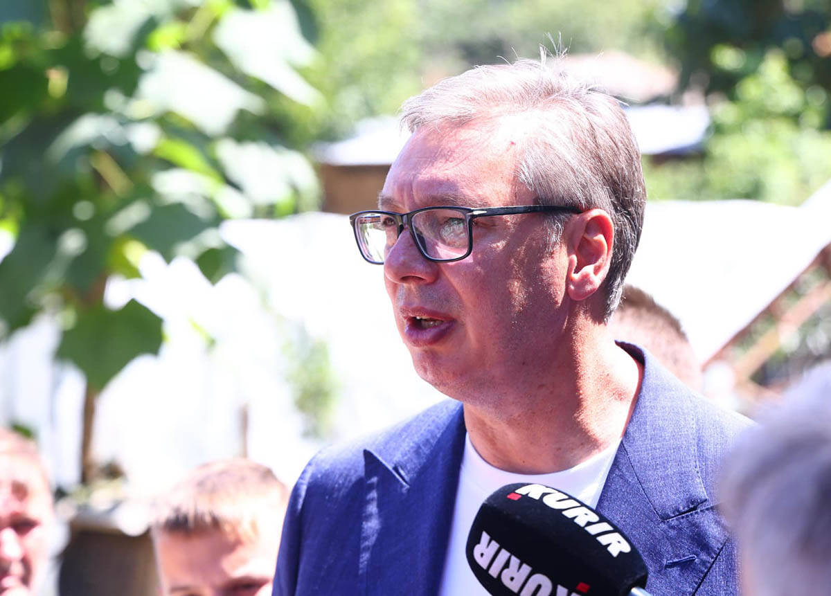 Vučić u poseti Pomoravlju (5).jpg