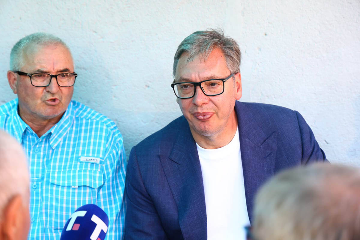 Vučić u poseti Pomoravlju (12).jpg