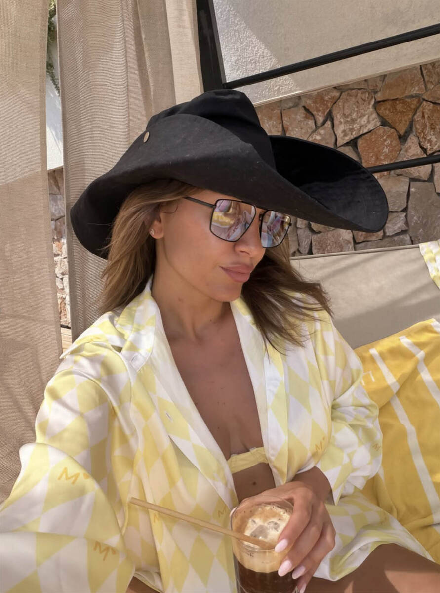 Ena Luna 8.jpg