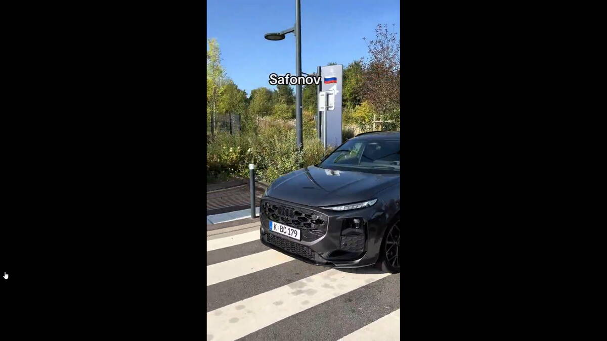 Automobili fudbalera PSZ (15).png