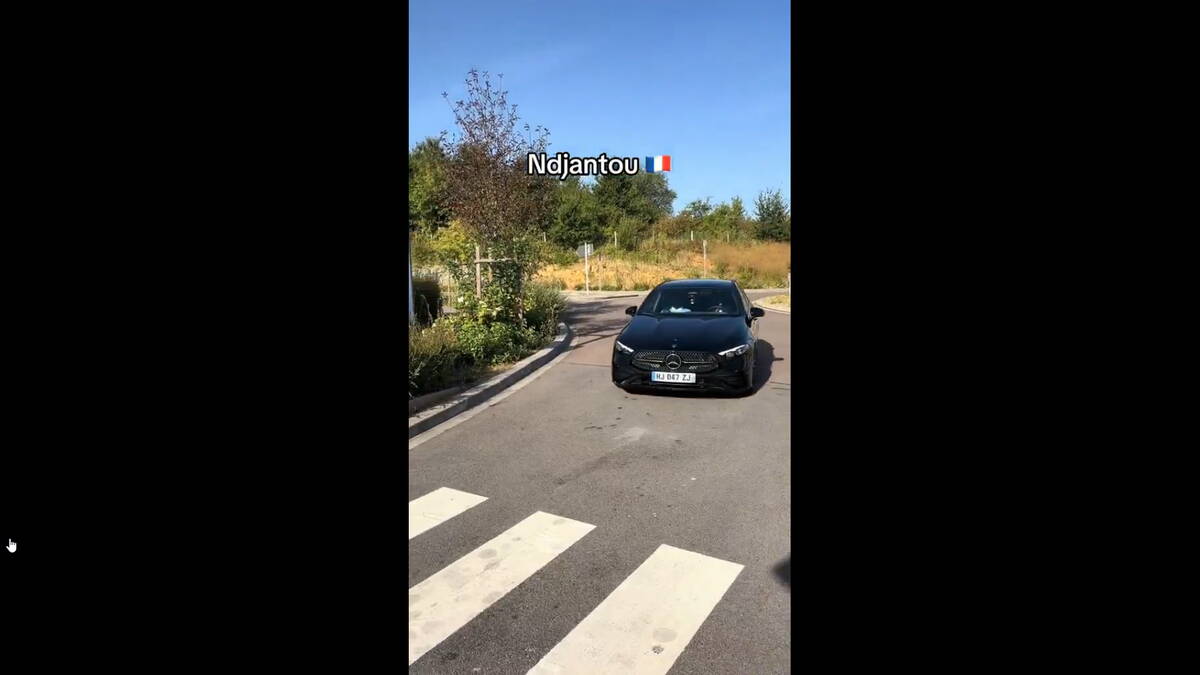 Automobili fudbalera PSZ (12).png