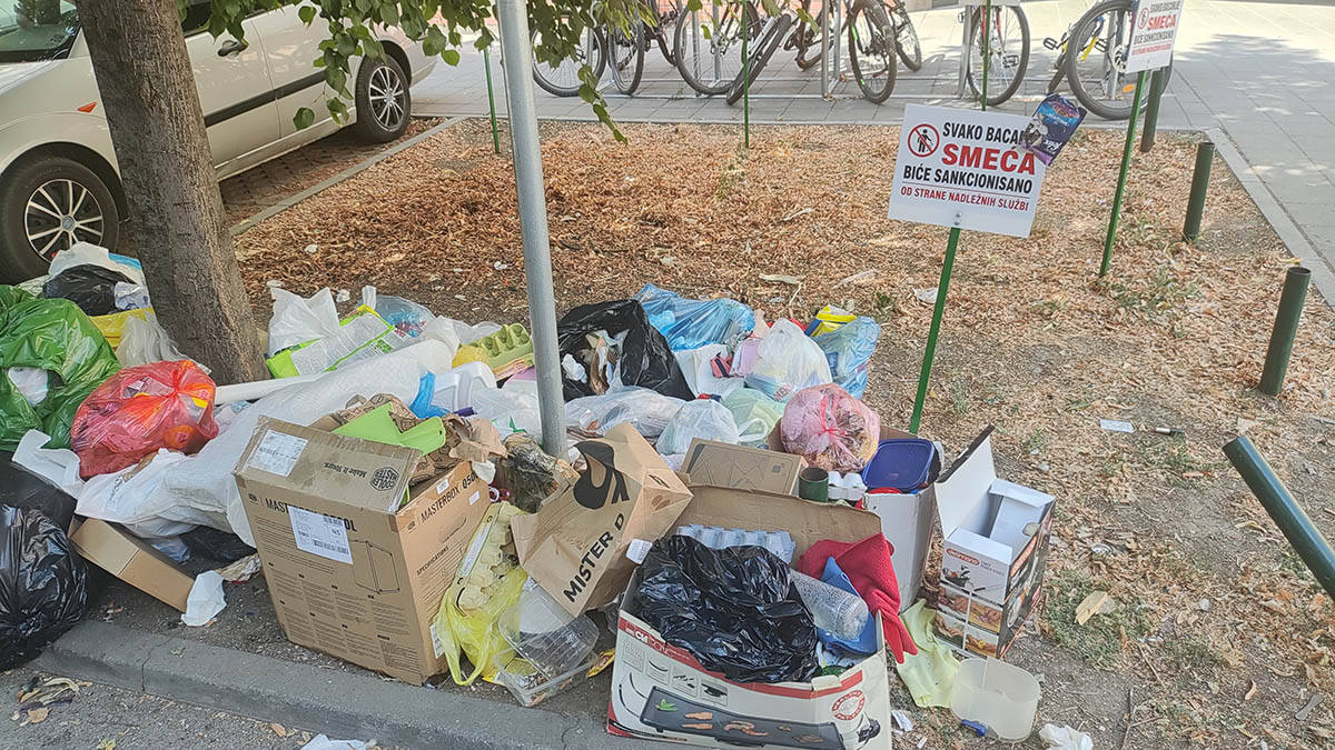 Smeće u Novom Sadu 4.jpg