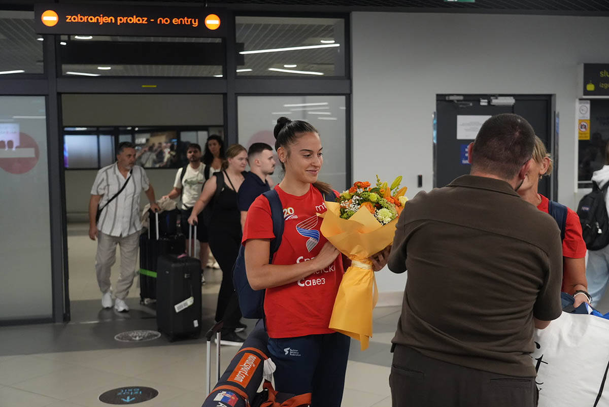 Adriana Vilagoš 1.jpg