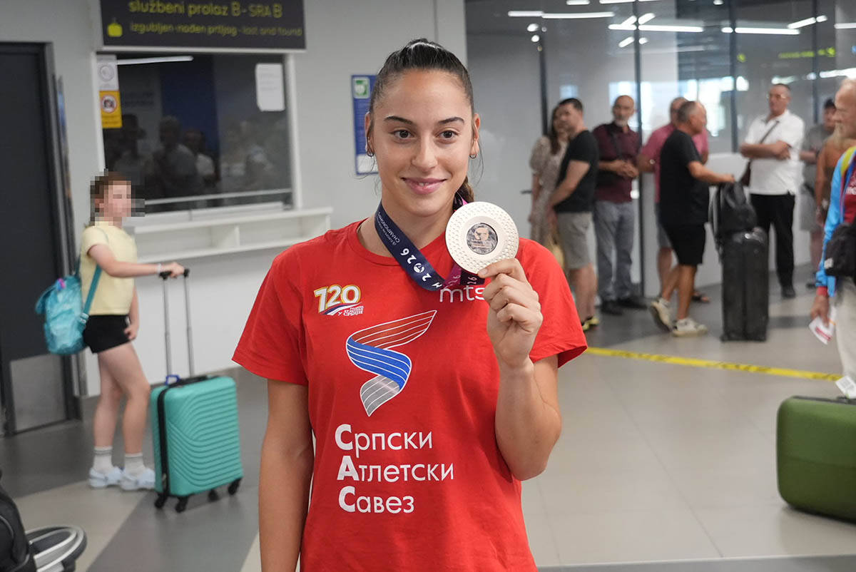 Adriana Vilagoš 7.jpg