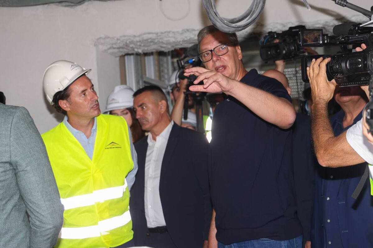 Aleksandar Vučić 2.jpg