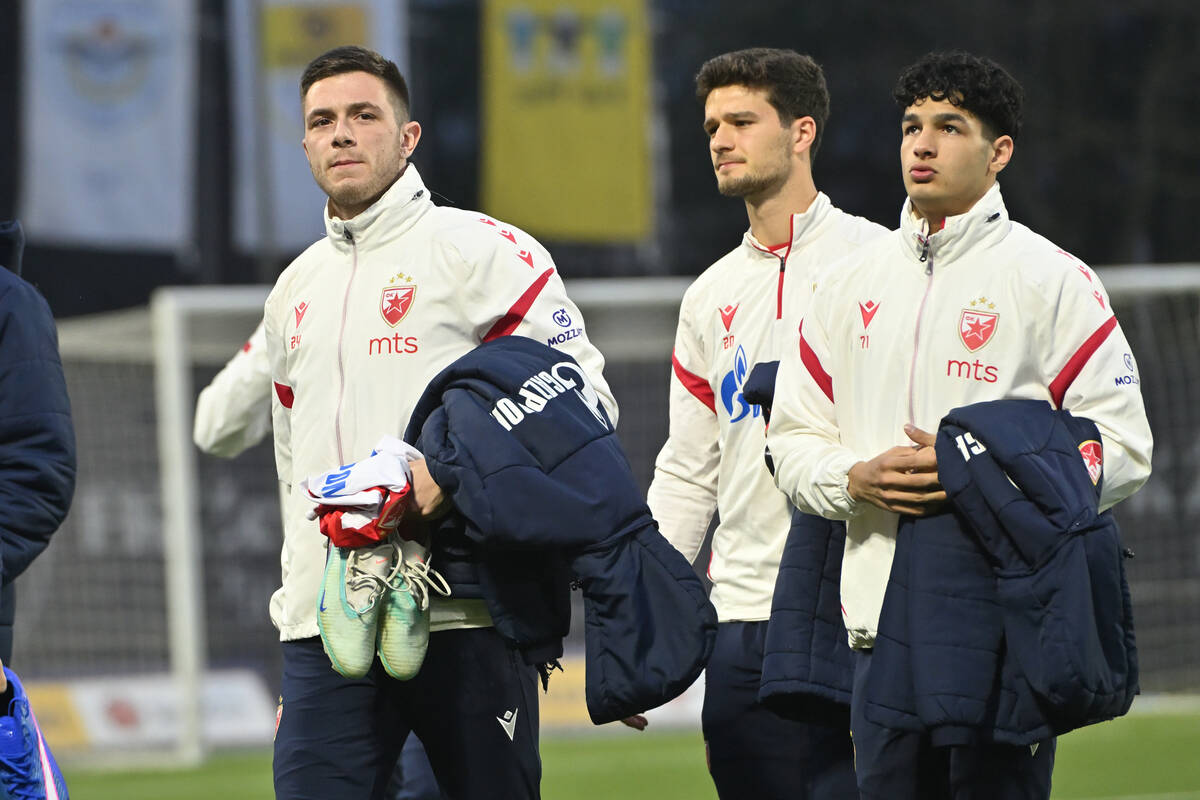 Nikola Stanković sa Tomasom Hendelom i Ademom Avdićem na utakmici Zvezde