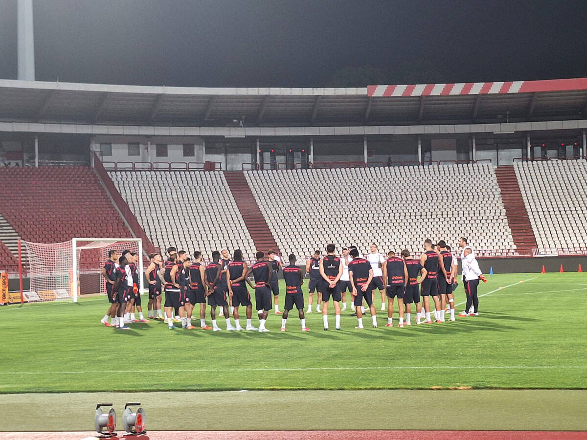 Trening fudbalera Crvene zvezde pred Viktoriju Plzenj  (2).jpg