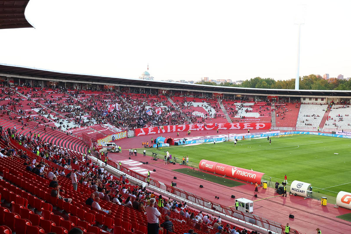 Crvena zvezda - Viktorija Plzenj 27.jpg
