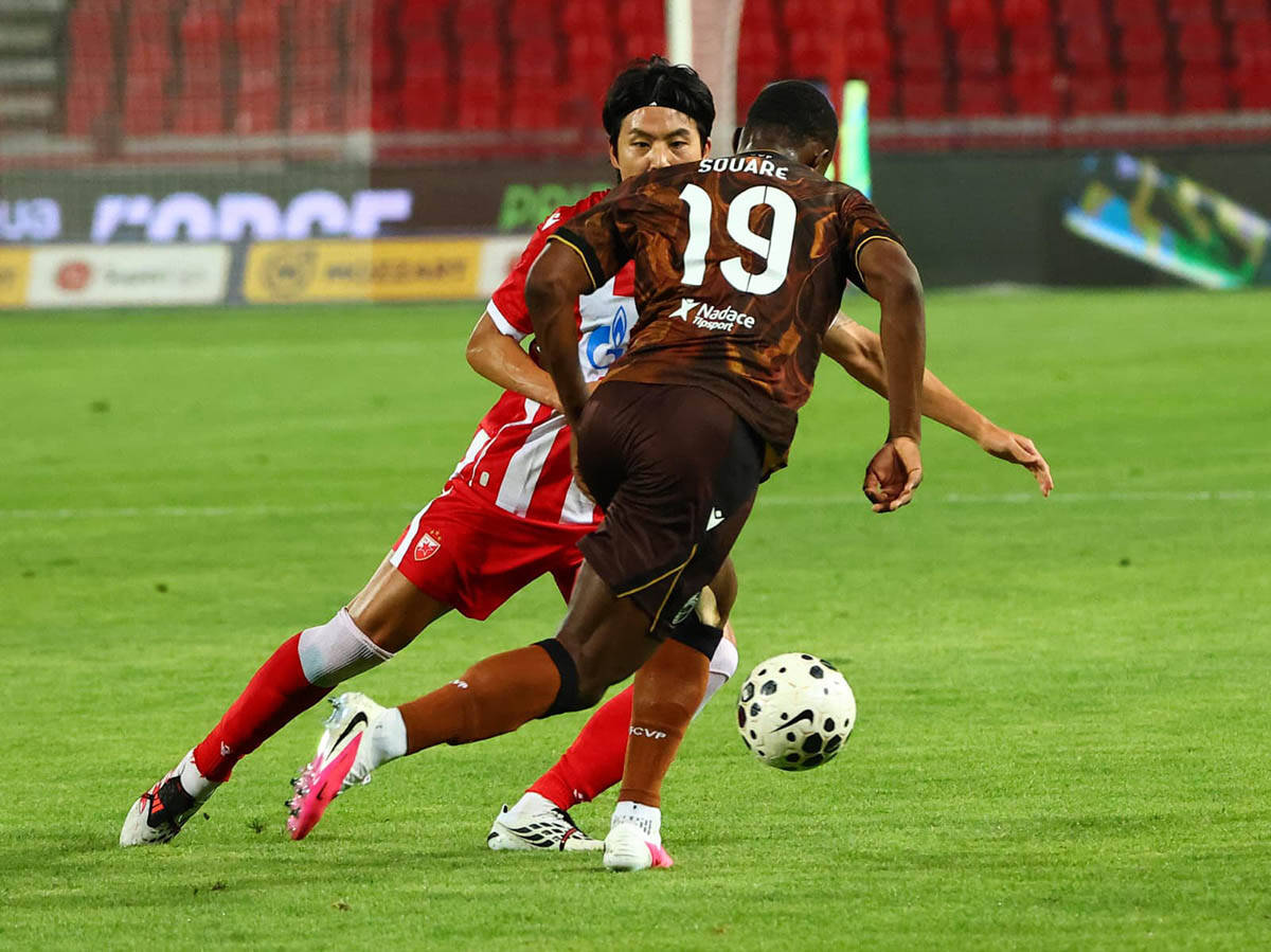 Crvena zvezda - Viktorija Plzenj 28.jpg