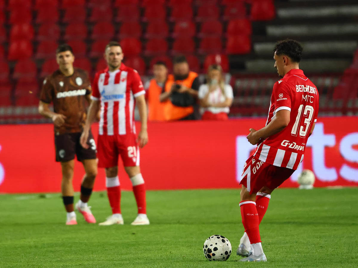 Crvena zvezda - Viktorija Plzenj 7.jpg