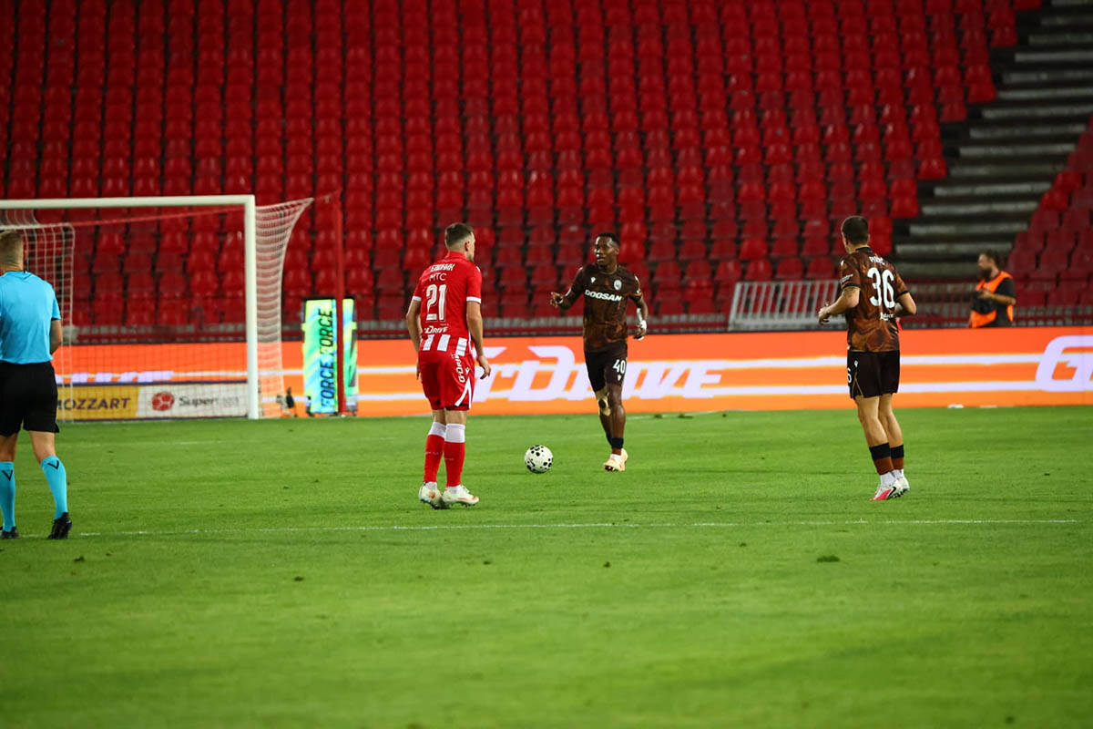 Crvena zvezda - Viktorija Plzenj 13.jpg