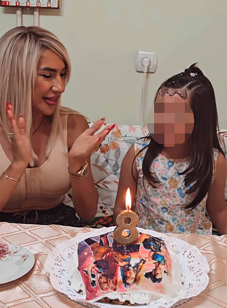 Jovana Jeremić proslavila ćerki rođendan (1).jpg
