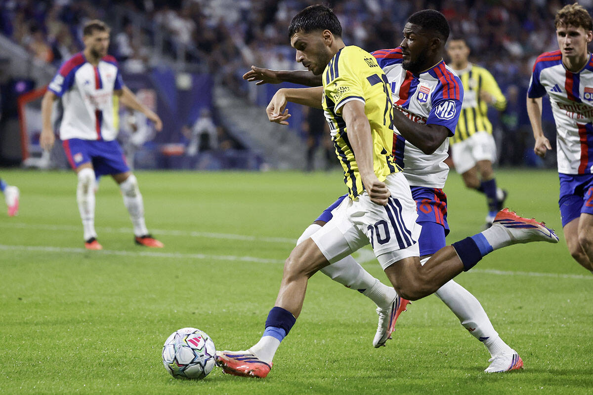 Lyon - Fenerbahce (5).jpg