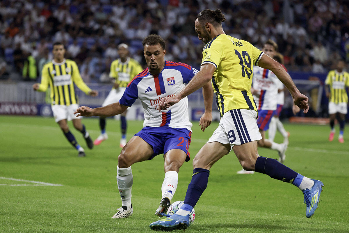 Lyon - Fenerbahce (6).jpg