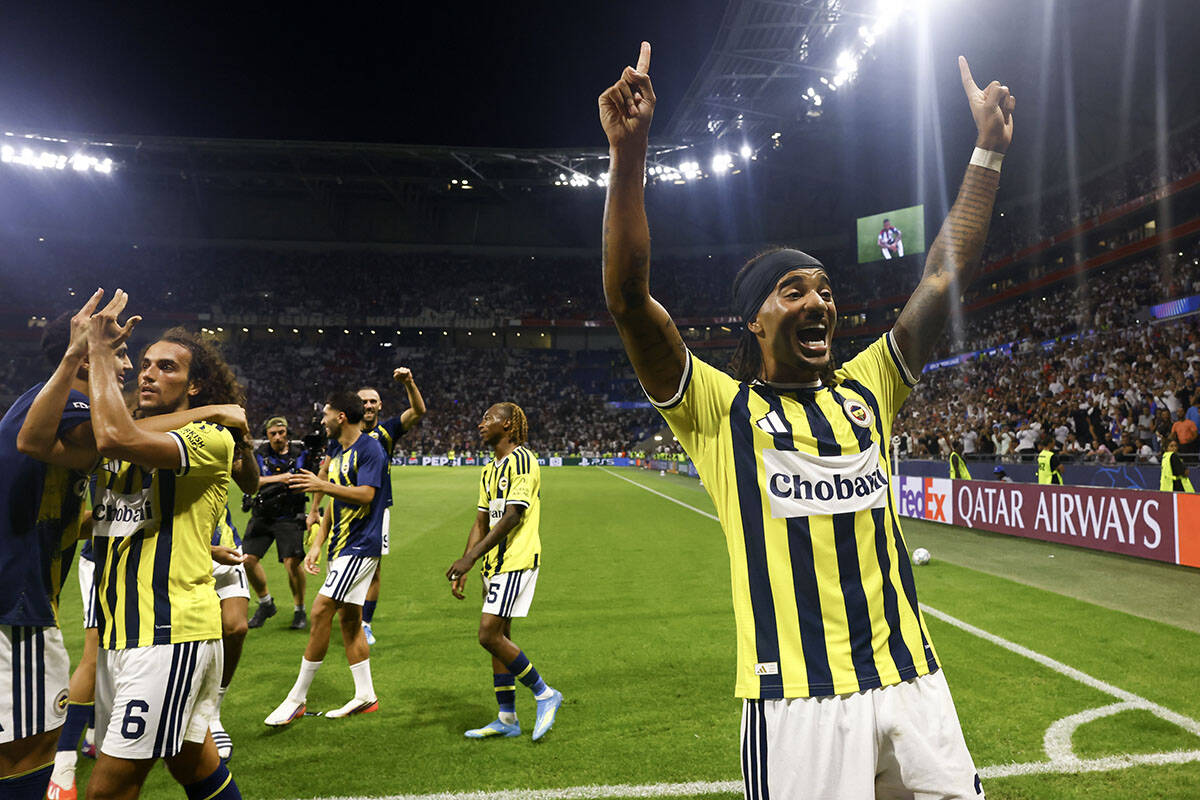 Lyon - Fenerbahce (15).jpg