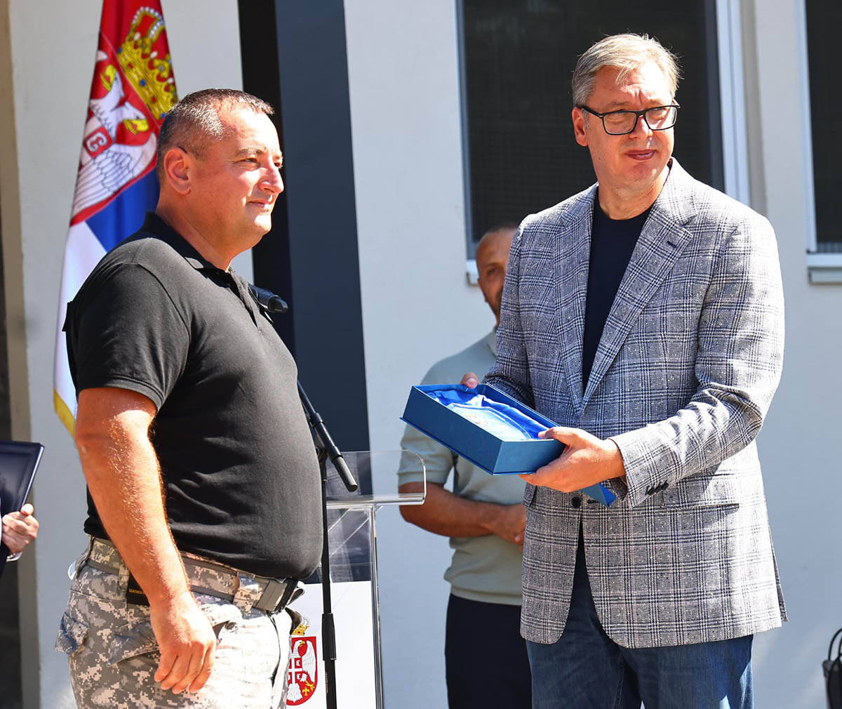 aleksandar vučić u centru za razminiranje (8).jpg