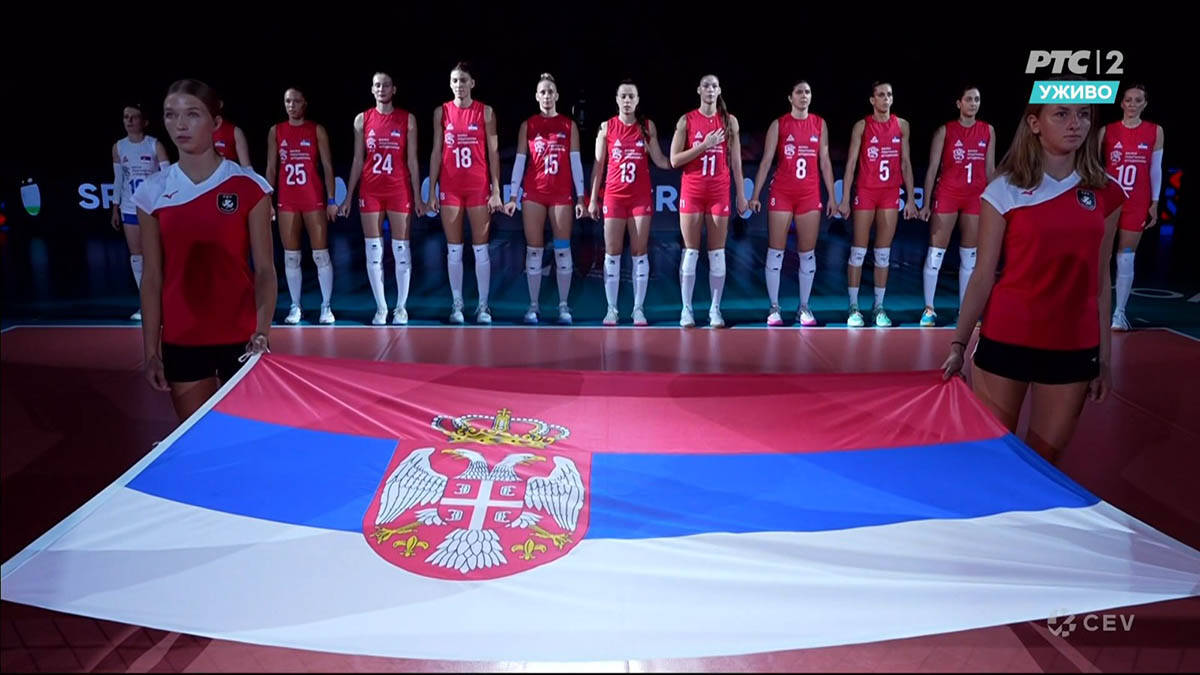 Odbojkašice Srbije protiv Hrvatske 2.jpg