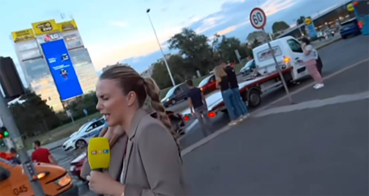 Voditeljku ujela pčela pre uključenja u program (3).jpg