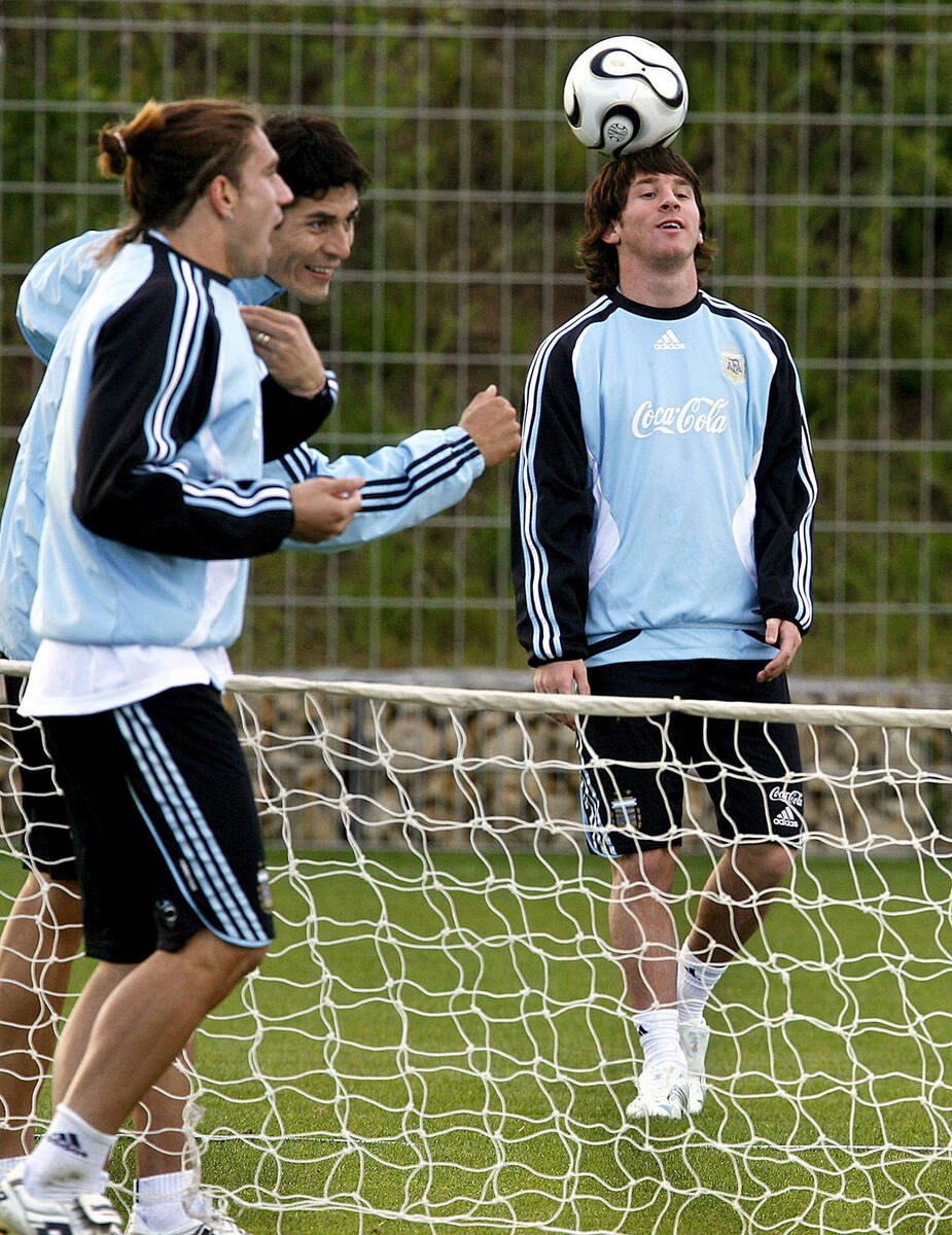 Lionel Messi 2006 (4).jpg