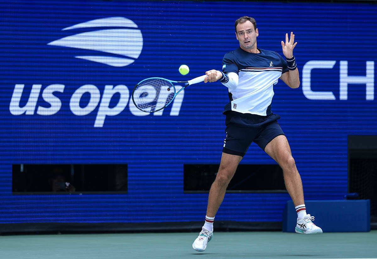 Karlos Alkaraz -  Roman Safijulin (10).jpg