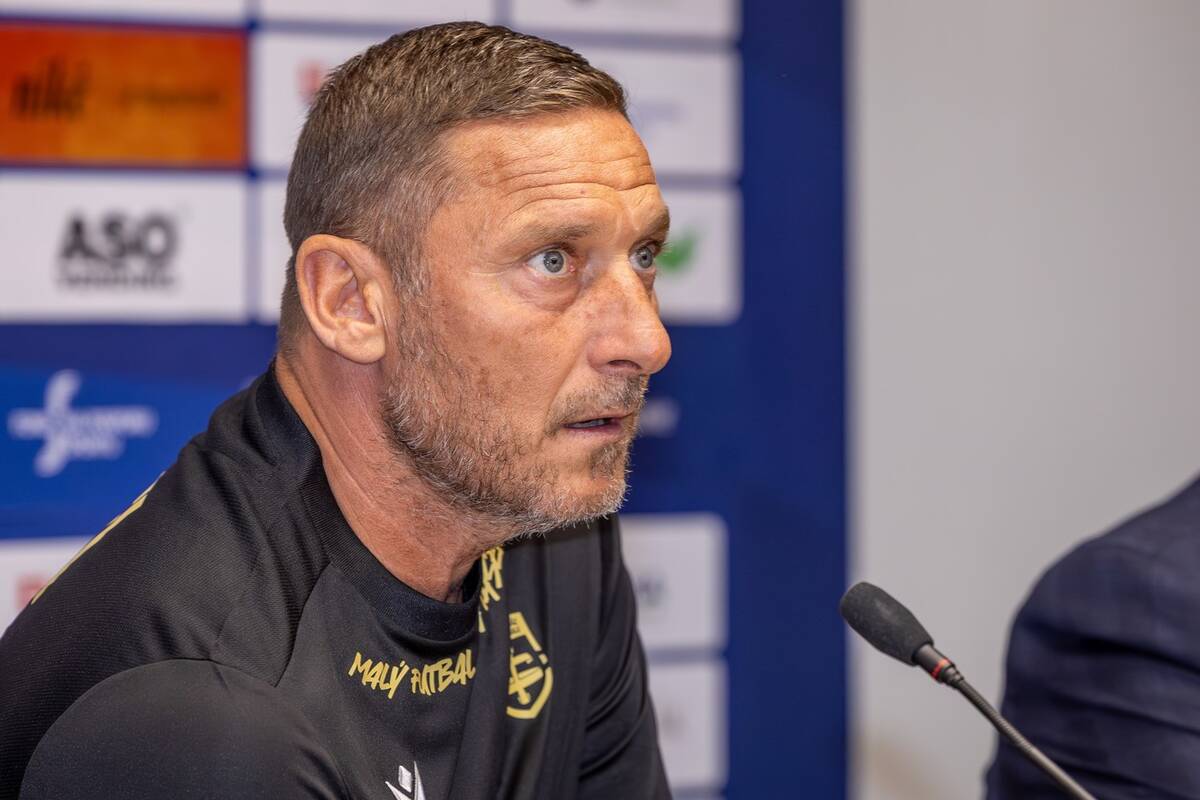 Frančesko Toti na konferenciji za medije