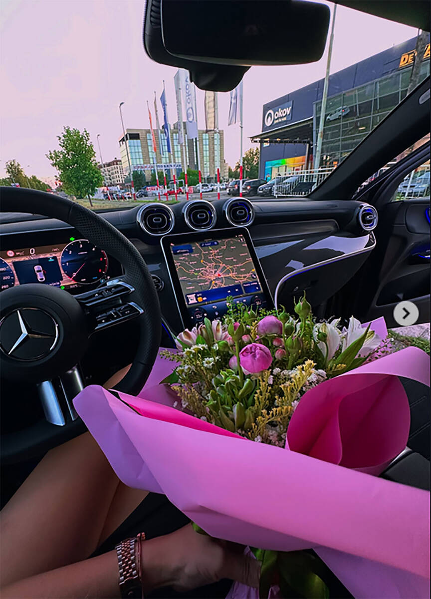 Marijana Zonjić dobila auto na poklon  (13).jpg