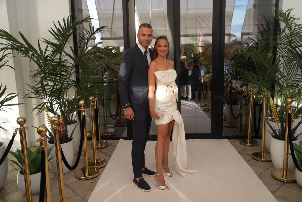 Aleksandra i Filip na proslavi prvog Arijinog rođendana
