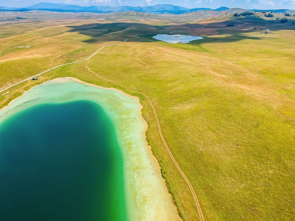 Vražje jezero u Crnoj Gori iz ptičje perspektive