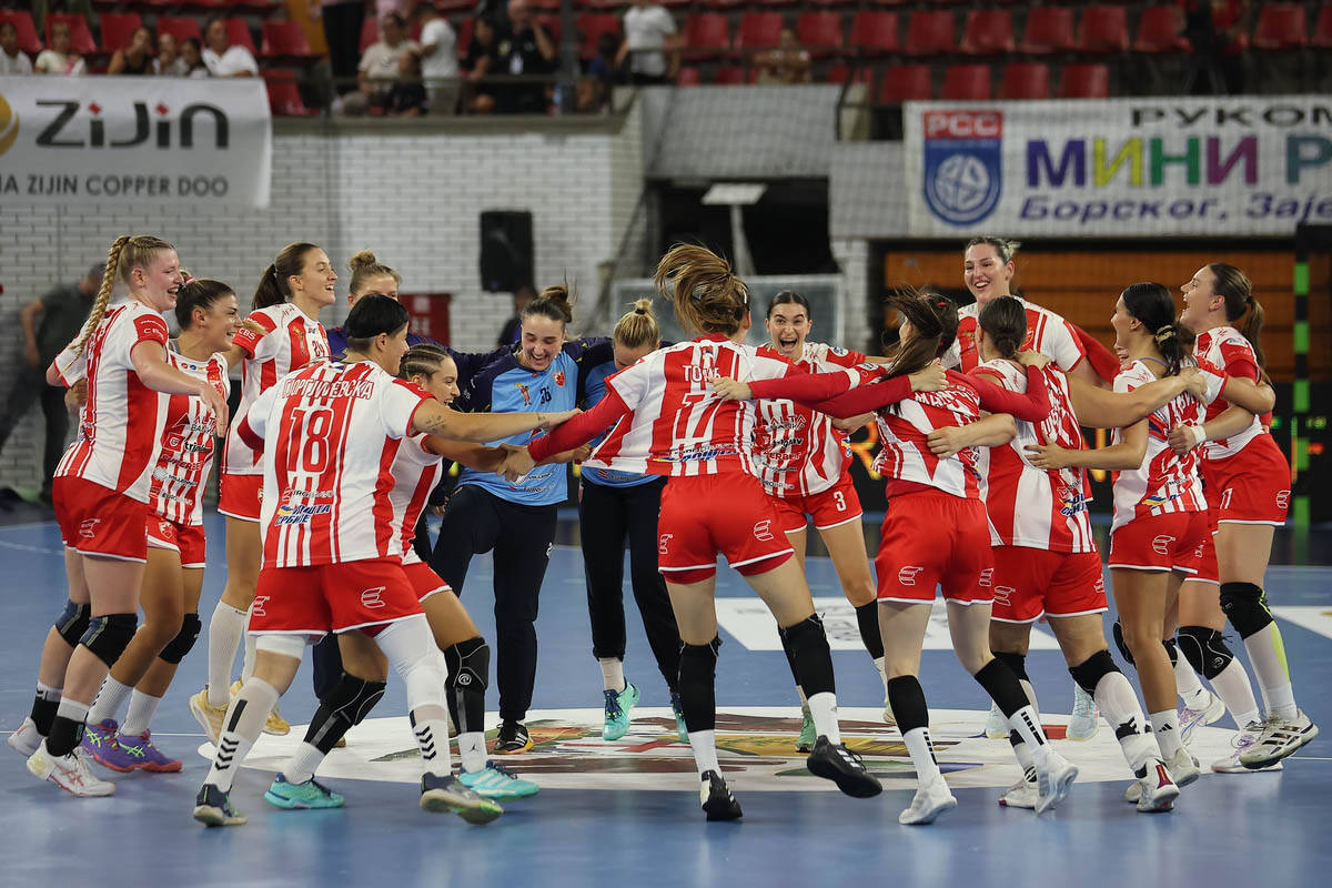 rukometašice Crvene Zvezde (1).jpg