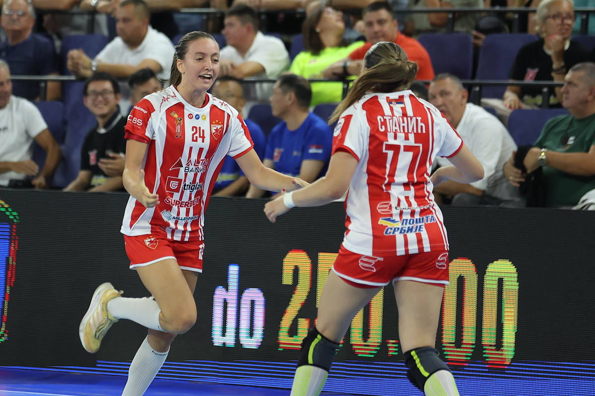 rukometašice Crvene Zvezde (9).jpg