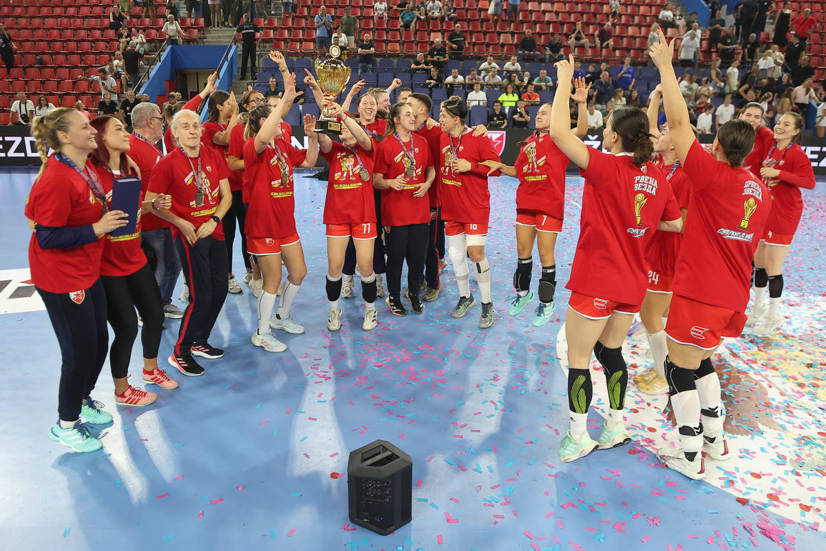 rukometašice Crvene Zvezde (14).jpg